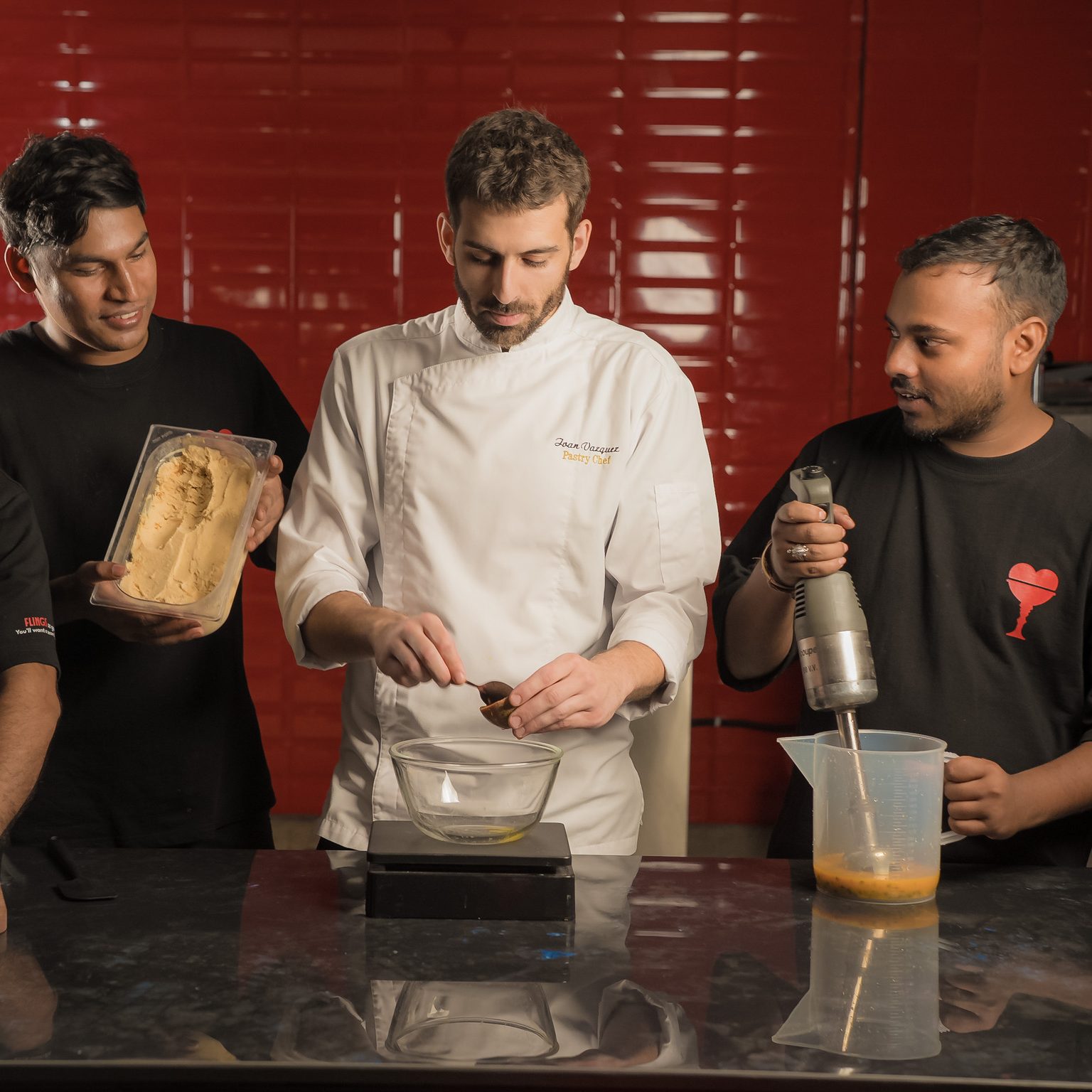 Twisting scoops (India)