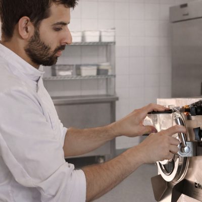 Curso de heladería profesional: lo que de verdad necesitas aprender para dejar de depender de recetas